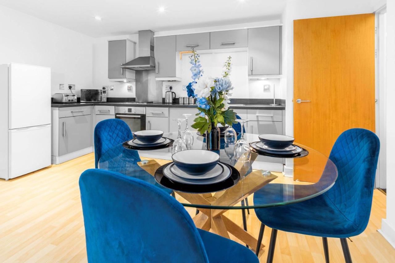 Beautiful Birmingham Central Spacious Apartment-Free Parking, Wifi, Contractors, Hs2, Bullring, Birmingham City Fc المظهر الخارجي الصورة