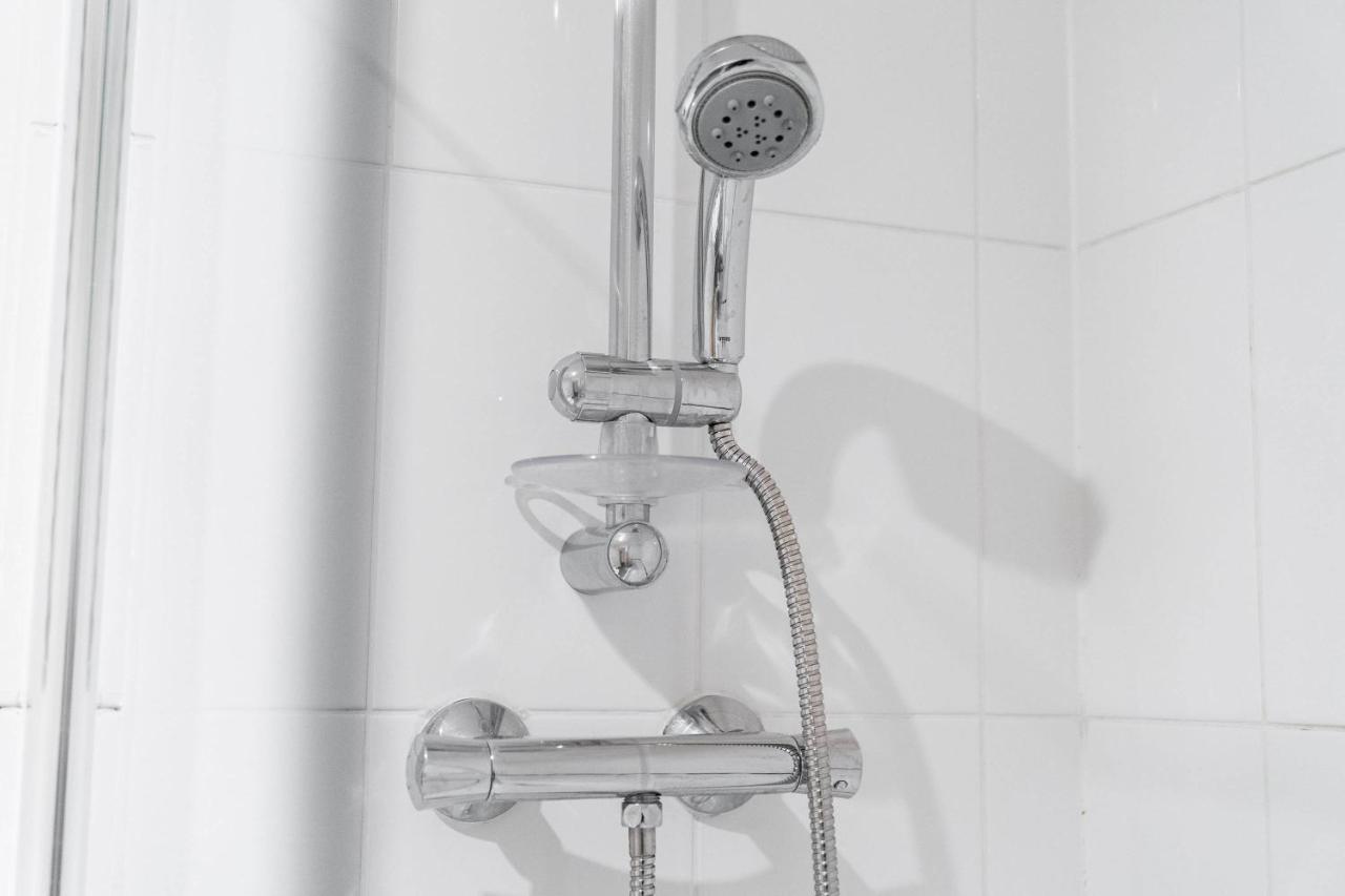 Beautiful Birmingham Central Spacious Apartment-Free Parking, Wifi, Contractors, Hs2, Bullring, Birmingham City Fc المظهر الخارجي الصورة